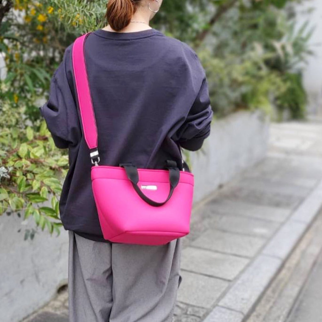 【NEW】T-VALENTINA