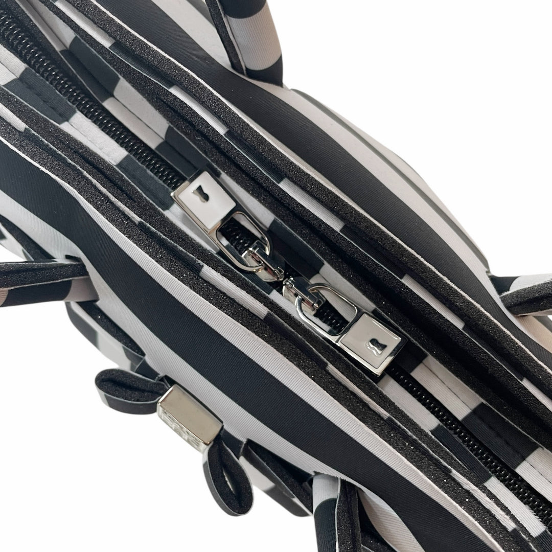 T-PETITE MISS PLUS MONTECARLO