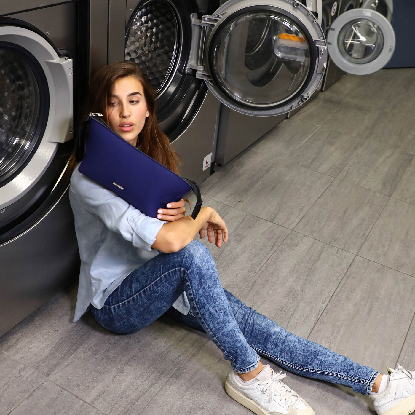 【NEW】T-TROUSSE XL SATIN